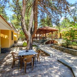 Platres Valley Houses, hotel a Platres