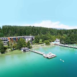 Amerika-Holzer Hotel & Resort, hotel Sankt Kanzianban