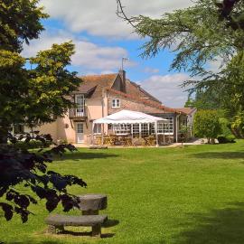 Les Pierres de Chevreuse，謝夫勒斯的飯店