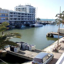 Villa d'architecte vue port à 2 pas de la plage