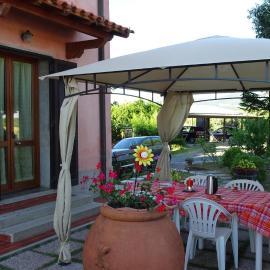 Casa Vacanze Nonna Tella、Collemezzanoのホテル