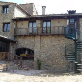 Viesnīca Hostal de la Rovira pilsētā Oix