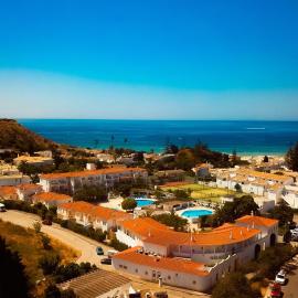 Club House CVL, hotel na Praia da Luz