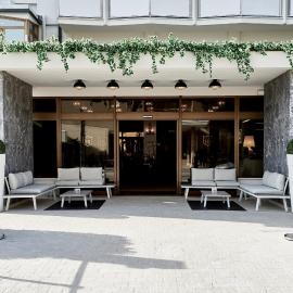 Rouge International Resort، فندق في ميلانو ماريتيما