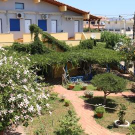 Vias, hotel u gradu Neapolis