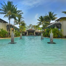 Seascape Holidays at Seascape Temple, hotel in Port Douglas
