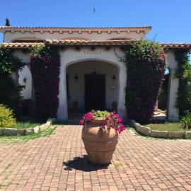 Hotel Terra Di Gallura, khách sạn ở Budoni