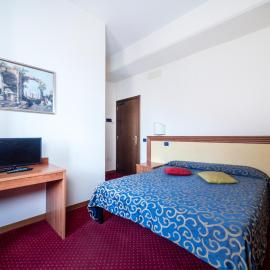 Hotel Italia & Lombardi, hotel v destinácii Montefiascone