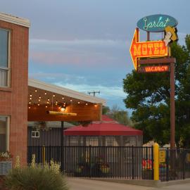 Lariat Motel, hotel Hardinban