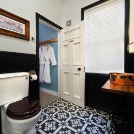 The Ferry Bed & Breakfast, hotel in Queenstown