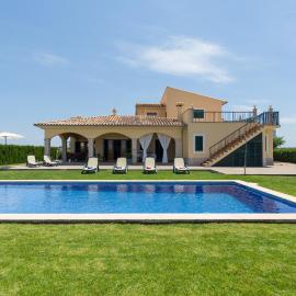 Mussol, Hotel in Sa Pobla