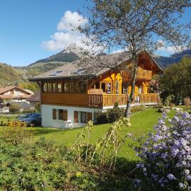 Entre Lac Et Montagnes, hotell sihtkohas Bernex