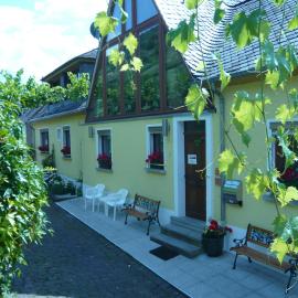 Pension am Weinberg, hotel in Mesenich
