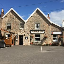 The George Inn, hotel in Wells