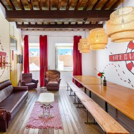 Suntrap Hostel, Hotel in Lagos