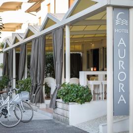 Hotel Aurora、リニャーノ・サッビアドーロのホテル