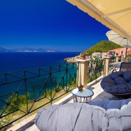 Villa Apoplous with pool, Hotel in Asos