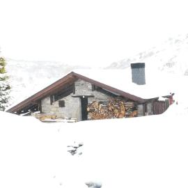 Casa Turismo Rural O FILANDÓN, hotel v mestu Suertes