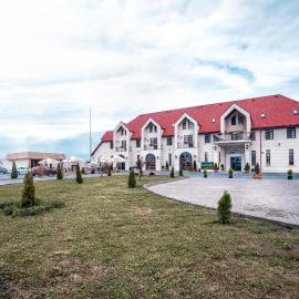 The Frontier Hotel, hotel en Siret