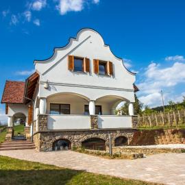 VIVAZA Villa Szigliget, hotell i Szigliget
