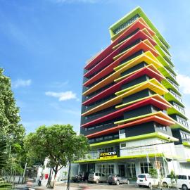 MaxOneHotels at Dharmahusada Surabaya