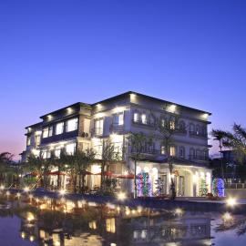 Spring Fountain Hotel