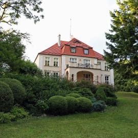 Dwór Bieland, khách sạn ở Elblag