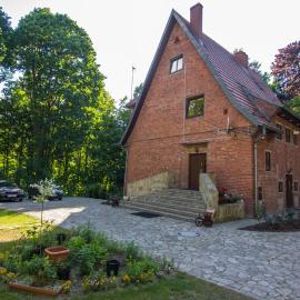 Willa Alkor, hotel din Drzeńsko