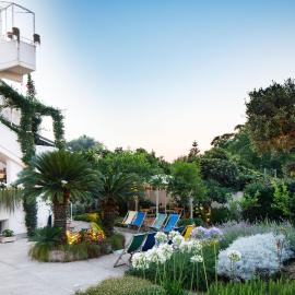 Regginè Holiday Apartments, hotel a Sant'Agnello