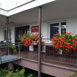 Hotel Poświętne, hotel sa Płońsk