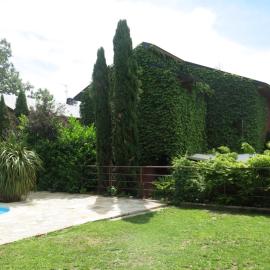 Chalet Navacerrada Piscina Privada, hotel en Navacerrada