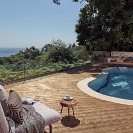 Chris & Jo Villas, Enchanting Escapes, with Heated Pools & SeaViews By ThinkVilla, hotel i Zákynthos by