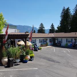 Creston Valley Motel, hotel di Creston