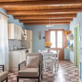 Antica dimora dell'Arcolaio - F4856, hotel a Nurachi