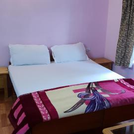 Cottage Mini For Backpackers & Small Family