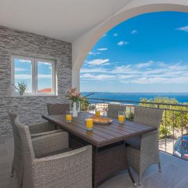 Apartman Pinto, hotel i Makarska
