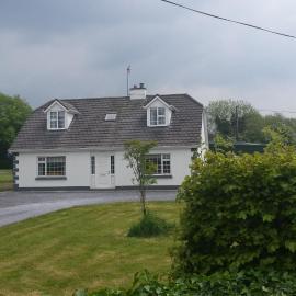 Cloonboo Lodge 9 Beds Sleeps 12