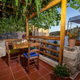 ARISTIDIS'S PLOUTI MOIRES
