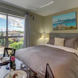 Blue Angels Room Mercer Island