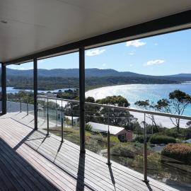 SEA EAGLE COTTAGE Amazing views of Bay of Fires, hotel di Binalong Bay