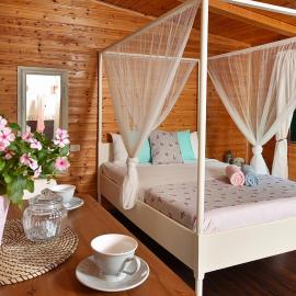 Zimergia – hotel w mieście Livnim