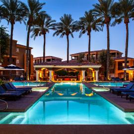 Luxury Condos by Meridian CondoResorts- Scottsdale, viešbutis mieste Skotsdeilis