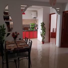 joli appartement 4 chambres, hotel in Oujda
