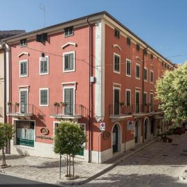 Hotel Montreal, hotel di Ragusa