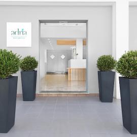 Adria Beach Hotel, hotel v Alba Adriatice