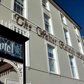 Walter Raleigh Hotel, hotel u gradu 'Youghal'