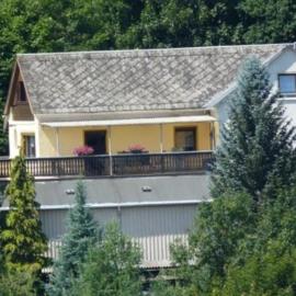 Ferienhaus Luise, hótel í Sebnitz