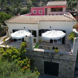 VILLA LOULAKI Magazia PAXI, Hotel in Arvanitakaíïka