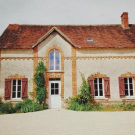 gîte du château, hotel v destinácii La Bussière
