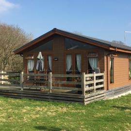 Cackle hill lakes, hotel u gradu Biddenden